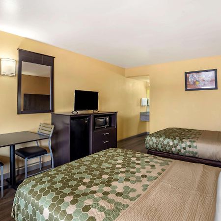 Econo Lodge Easton Route 50 Eksteriør billede