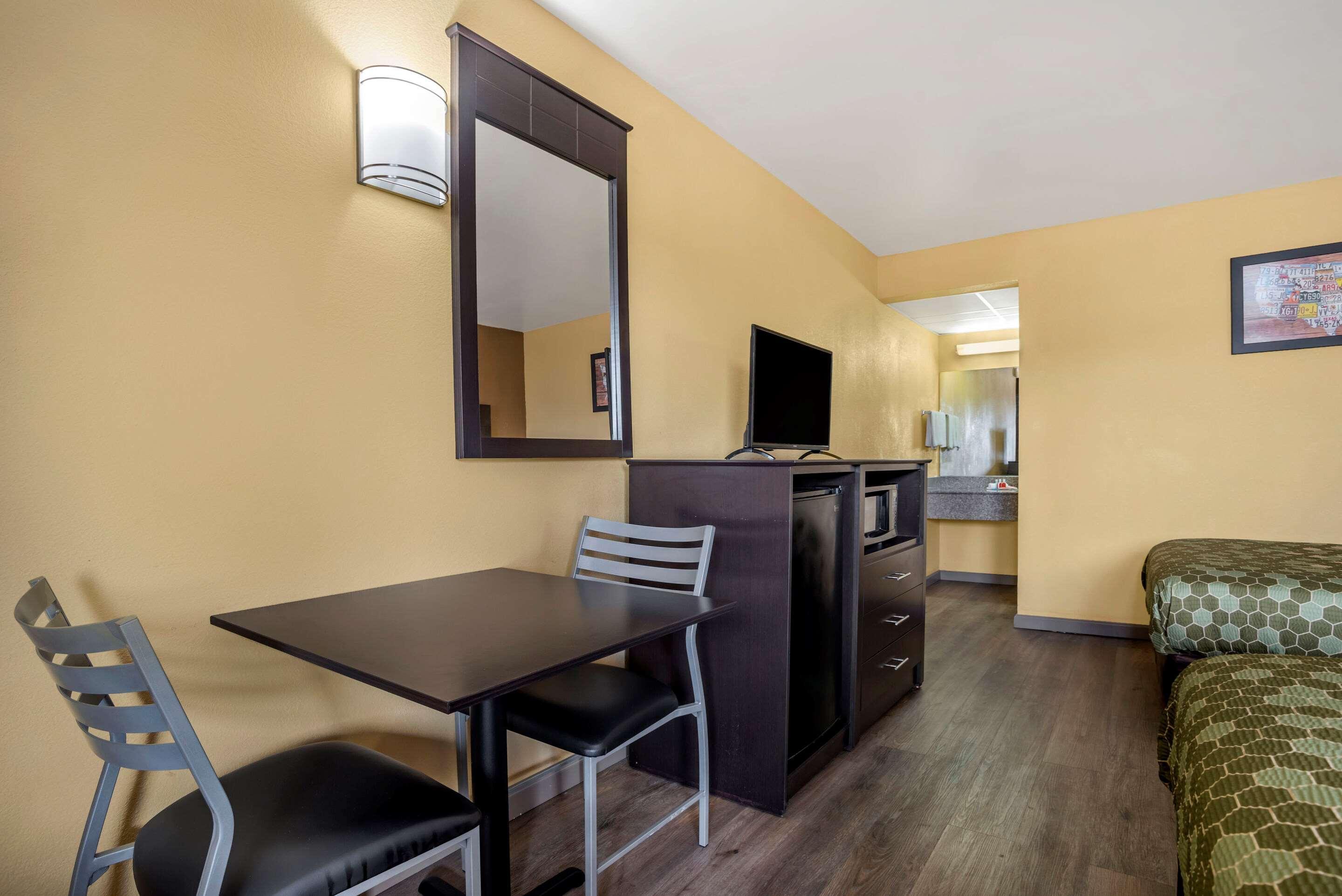 Econo Lodge Easton Route 50 Eksteriør billede